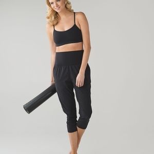 Lululemon Tranquil Crop